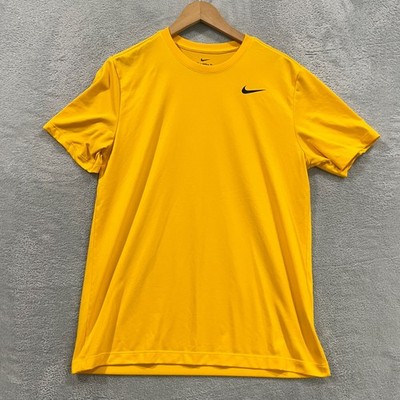 Nike Shirt Mens Medium Dri Fit Light Tech Short Sleeve Active Tee Performance
