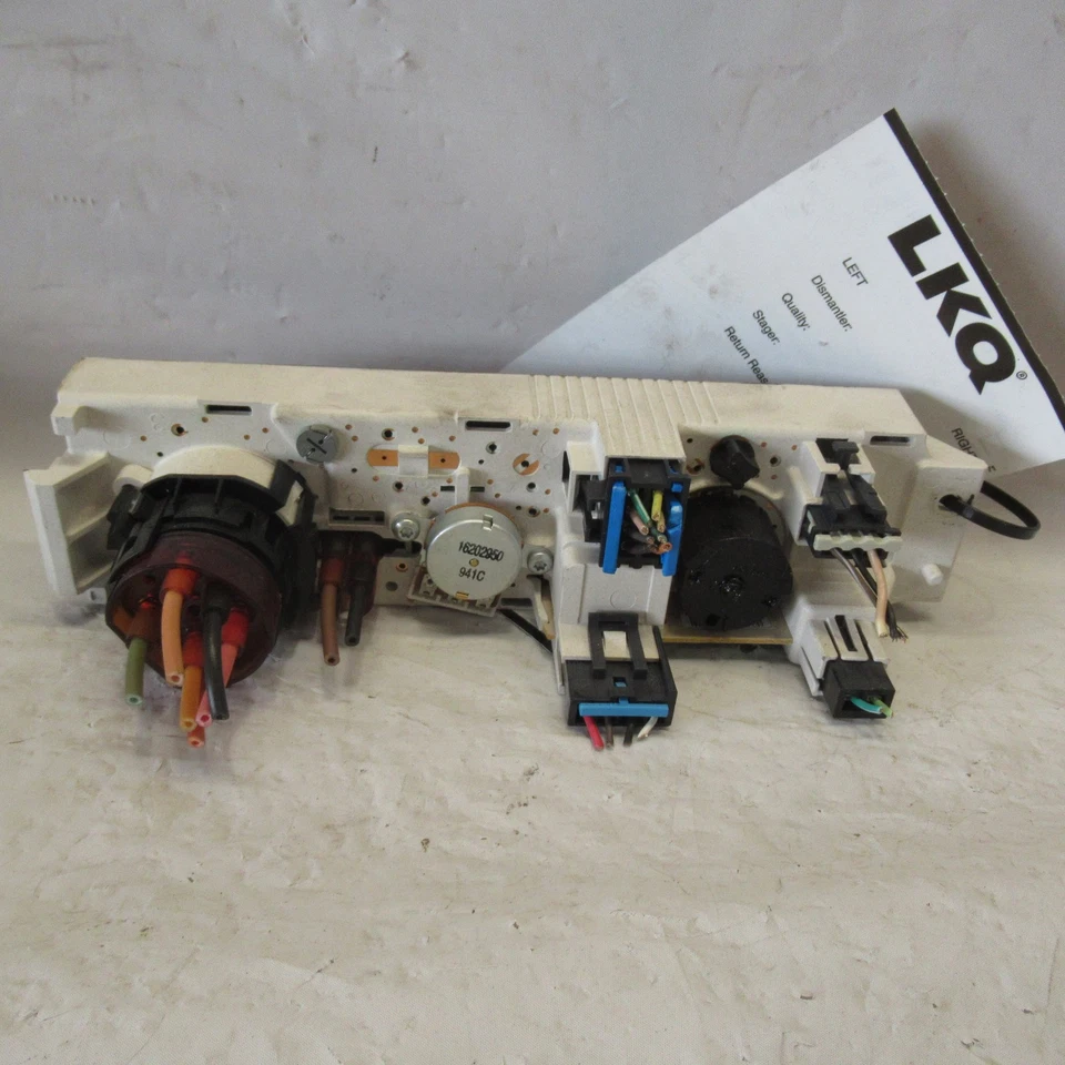 Chevrolet Express 3500 2010 2011 furgoneta calefacción aire acondicionado unidad de control de temperatura OEM Foto 2 de 4