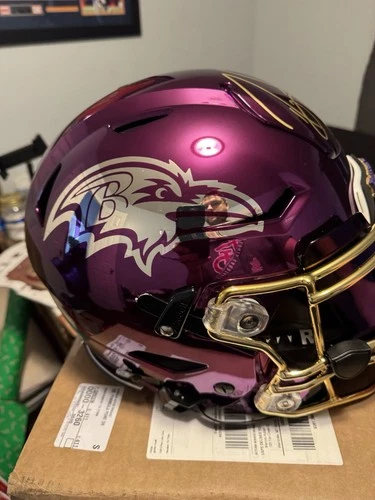 Ray Lewis Signed Speedflex Helmet Chrome, Baltimore Ravens, Beckett HOF