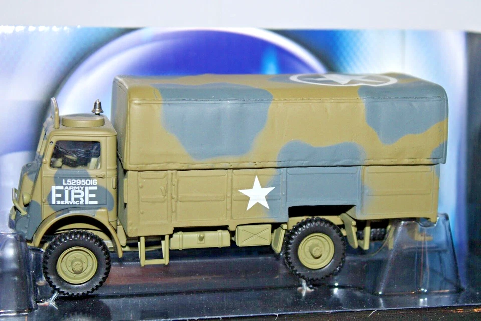 Corgi 9 Double 9 #CC60304 Bedford QLD - Army Fire Service - Image 3 of 4