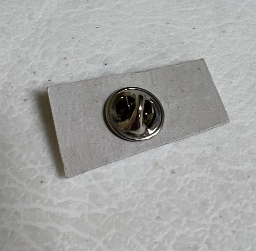 Vintage Czech Republic world flyfishing pin 1996 Hat Lapel - Picture 3 of 5