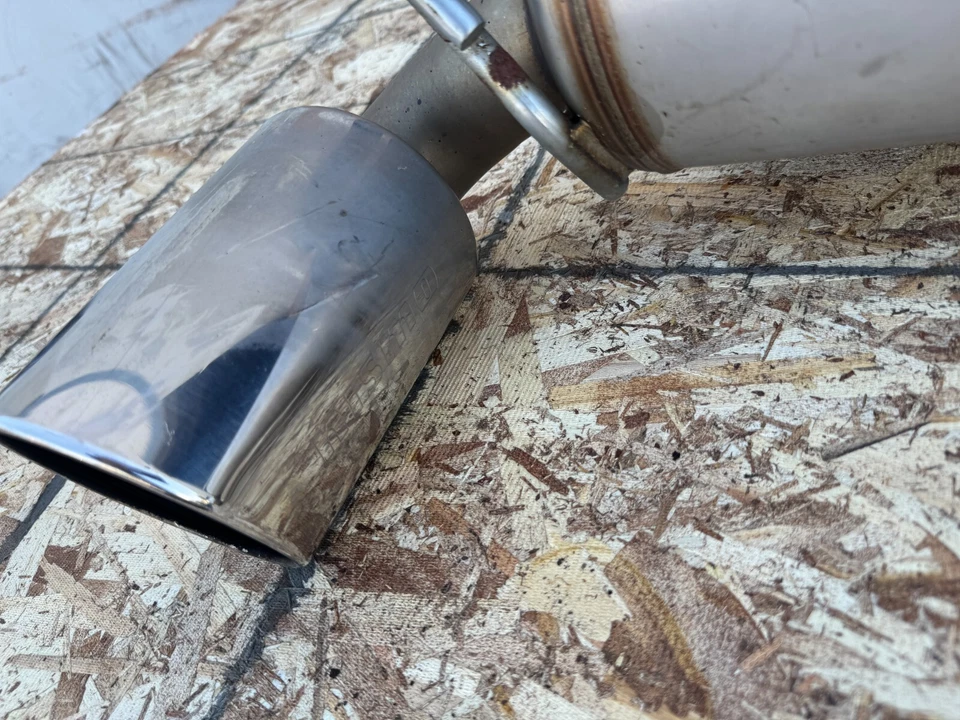 NISSAN 370Z NISMO 2009-2021 OEM REAR MUFFLER EXHAUST WITH TIPS ASSEMBLY 3.7L V6 - Image 4 of 4