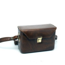 Unbranded Leather Camera Case - External Dimensions 10" x 6 1/2" x 5 1/2"