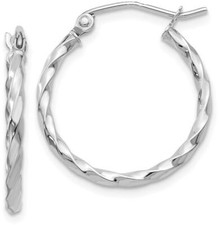 15mm 14k White Gold Twist Polished Hoop Earrings TE565