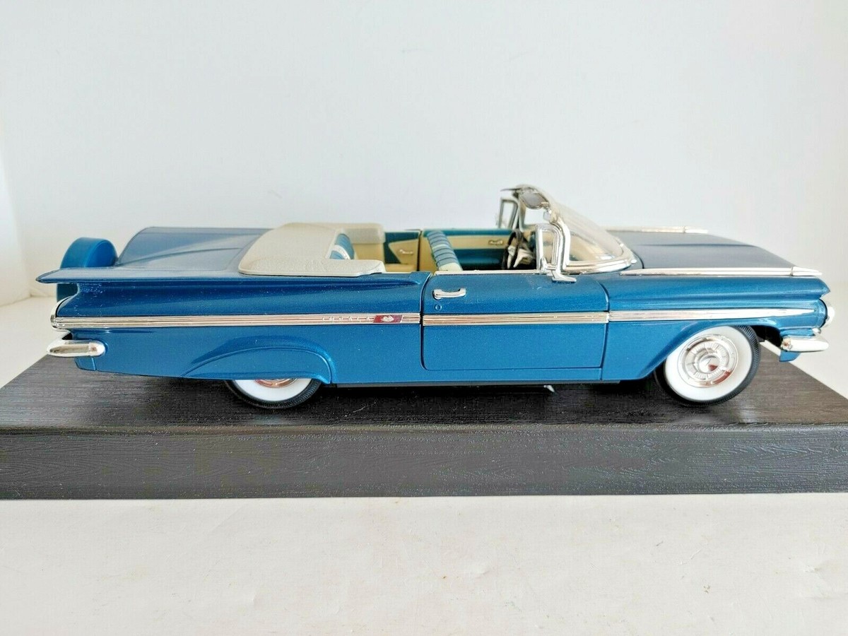１９５９　ＣＨＥＶＲＯＬＥＴ　ＩＭＰＡＬＡ　【１/１８】　新品、未使用！ 1959 Chevy Impala Road Tough 1/18 SCALE BLACK with White