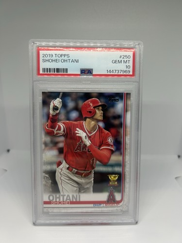 Topps 2019 Shohei Ohtani #250 Post-Swing Base Set PSA 10 Los Angeles Angels