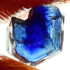 BEAUTIFUL 1.80 ct UNHEATED BLUE SAPPHIRE ROUGH NATURAL100% NR!