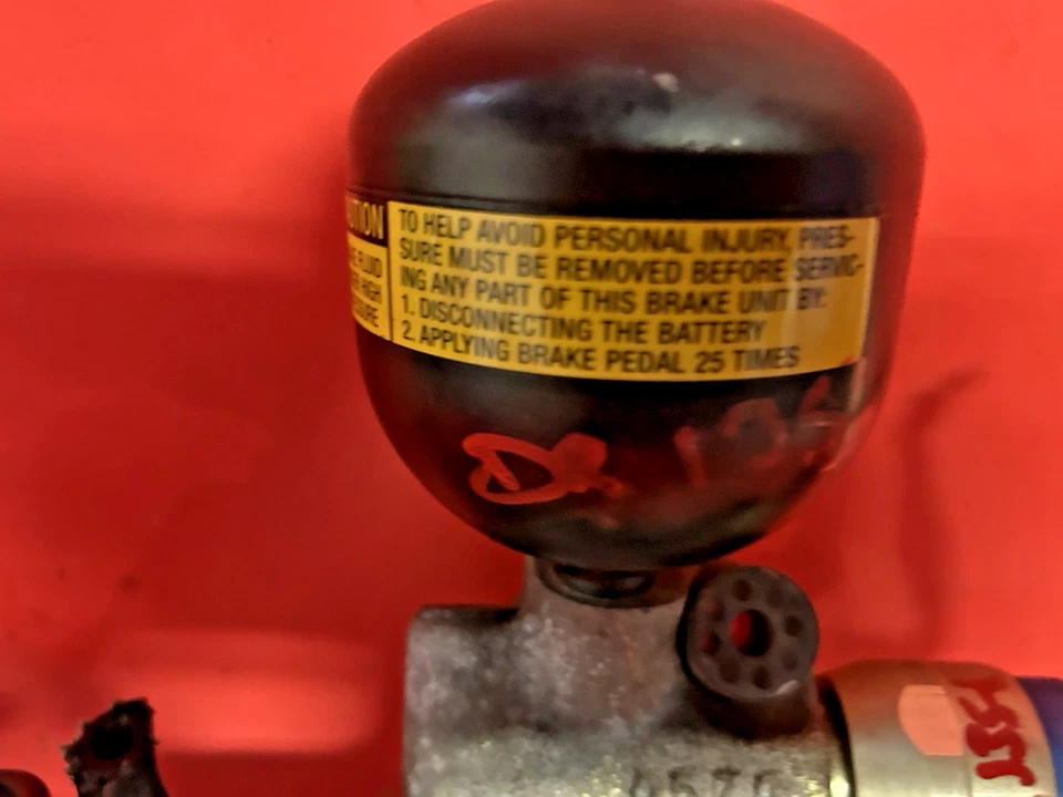 90 91 92 93 94 Jaguar XJ6 XJ12 ABS Brake Pump Booster Accumulator. - Image 3 of 4