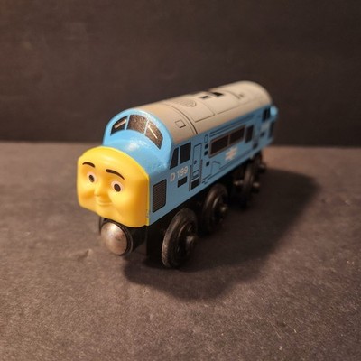Thomas Wooden Railway D199 Diesel Train Engine 2003 Gullane Learning Curve Vgc