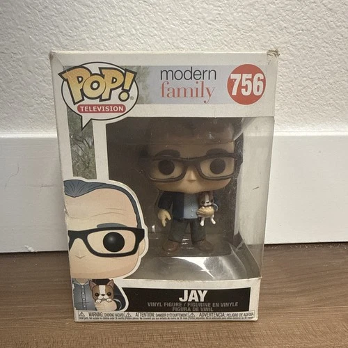 VAULTED Funko Pop! Television: JAY w/ Stella #756 (Modern Family) w/Protector