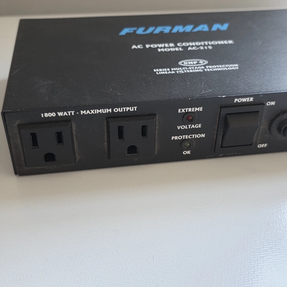 Furman AC-215 AC Power Conditioner 120 VAC 60Hz 15A 1800W Max Output 2 Channel  - Image 3 of 4