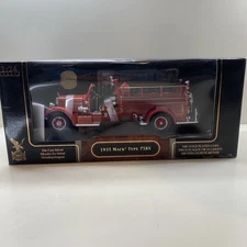 Yat Ming Signature Models #20098 Mack 75BX  1939 Hannover Fire Truck 1:24 NIB!