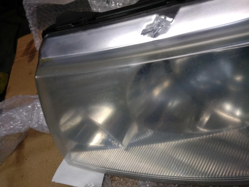 Conjunto de faros izquierdos usados se adapta a: camioneta Ford F150 2006 grado B izquierda Foto 2 de 4