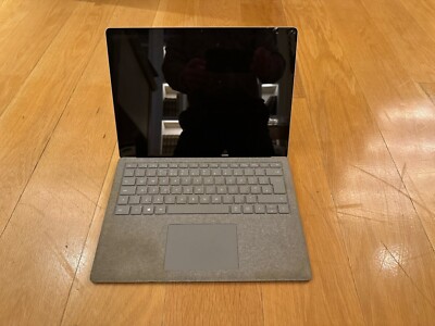 Microsoft Surface Laptop Intel i7-766o CPU 2,50GHz, 2 Core 16GB RAM 500GB SSD