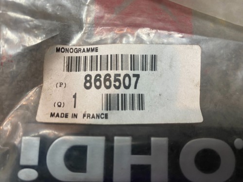866507 BADGE LOGO MODELLO per CITROEN BERLINGO - TYPE BADGE - Imagen 3 de 3