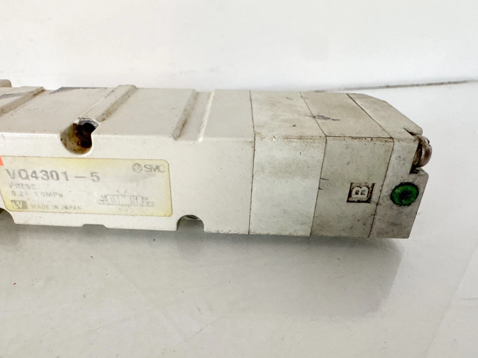 Electroválvula neumática SMC VQ4301-5 VQ43015 (EL22) Foto 4 de 4