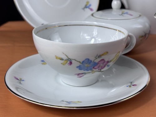Bavaria 12 pc. Tea Set Floral and Gold Trim - Picture 8 of 17