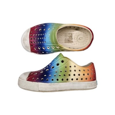 Native C7 toddler Jefferson shoes rainbow waterproof sandals