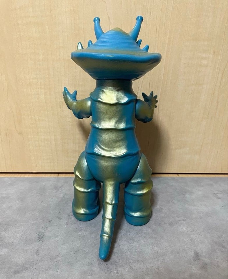Kanegon Bandai Soul of Bullmark Kaiju Sofubi 3 Mini Figure Ultraman