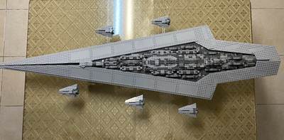 LEGO Star Wars 10221 UCS Super Star Destroyer   Complete w/ Box & Instructions