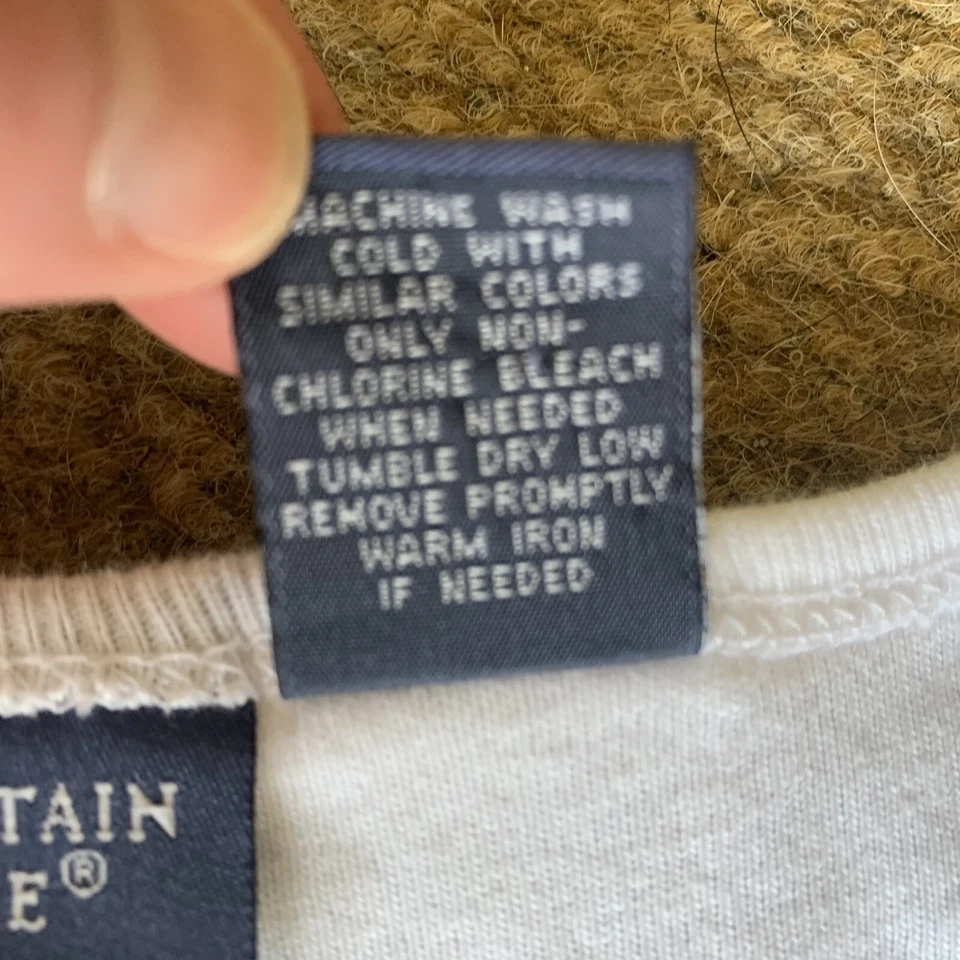 Mountain Lake Blanco Tanque Denim Acolchado Bordado Parche Bandera Pequeña Med Foto 4 de 4