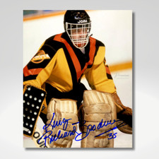 RICHARD ''KING'' BRODEUR (1) Vancouver Canucks Autographed 8x10 Photo