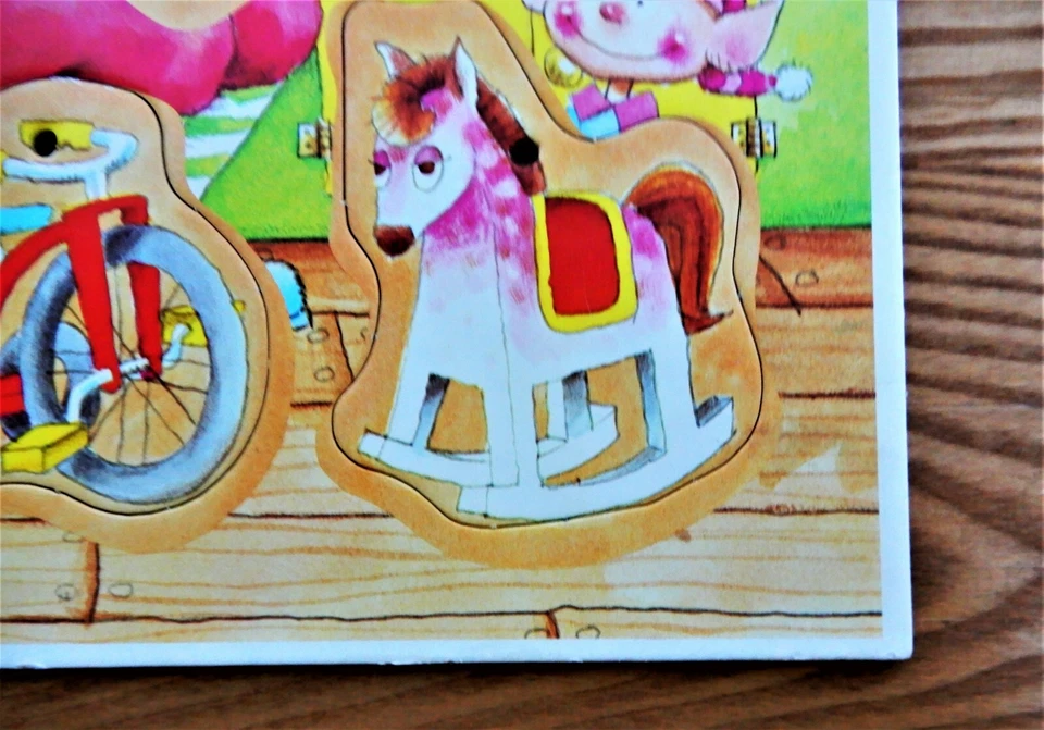 Rainbow Works 8 piece Christmas Tray Puzzle and Holiday Ornaments 1980 unique - Image 4 of 4