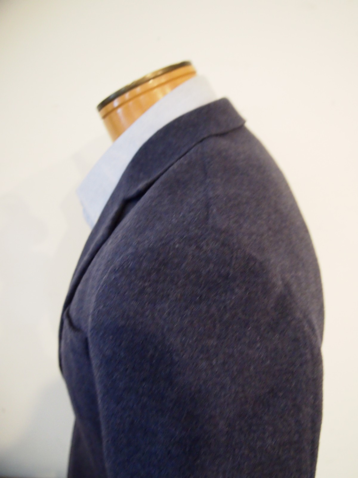 REISS Wool Blend Freemans Notch Lapel 2 Button Navy Blazer  NWT 36R $515 image 4