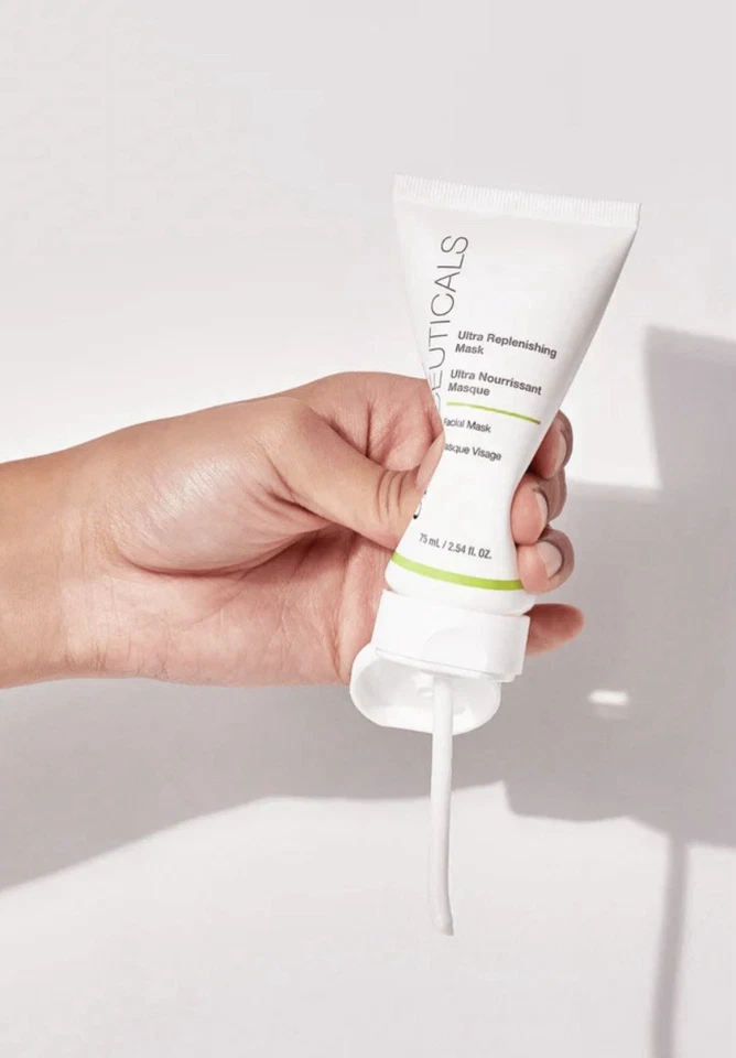 Mascarilla facial ultra reabastecedora ULTRACEUTICALS - 75 ml / 2,54 fl. oz. Foto 4 de 4