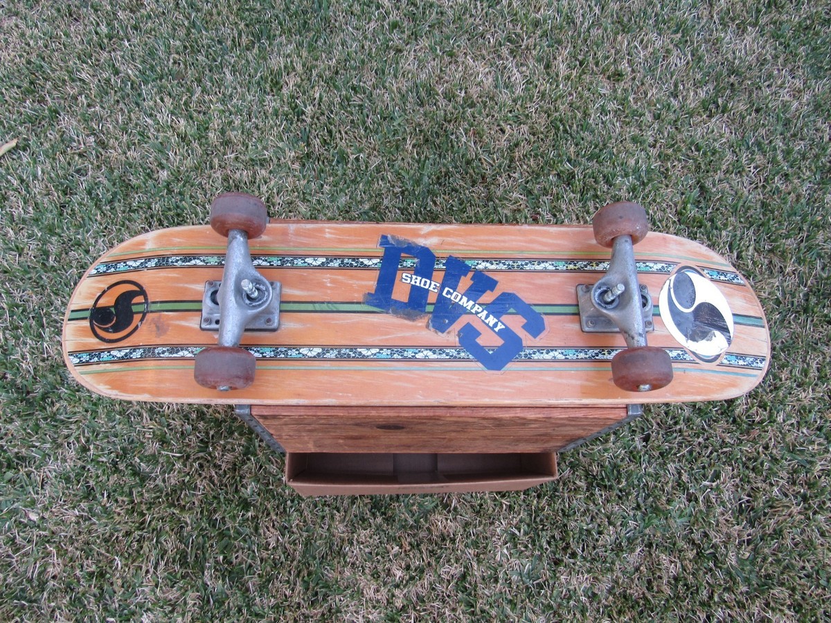 Makaha Vintage Skateboard 1970's - 1980's Rear Kicktail Kick Tail