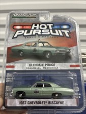 Greenlight Hot Pursuit 1967 Chevrolet Biscayne 1:64 Glendale, Wisconsin Police