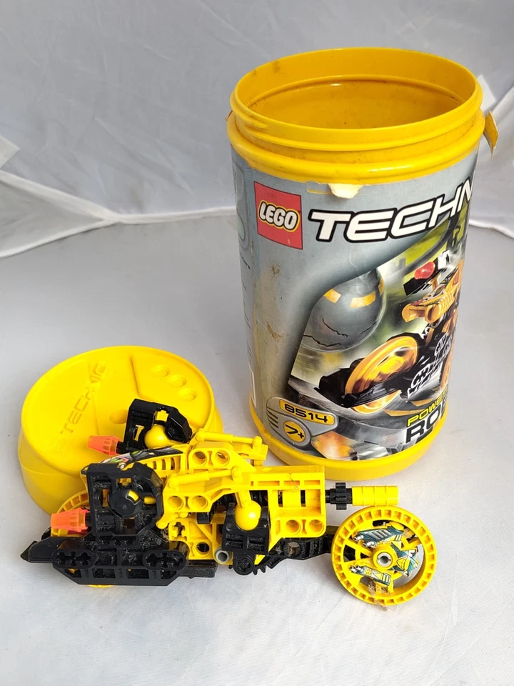 LEGO Technic RoboRiders 8514. Complete, With Tub, Instructions and Poster (2000)