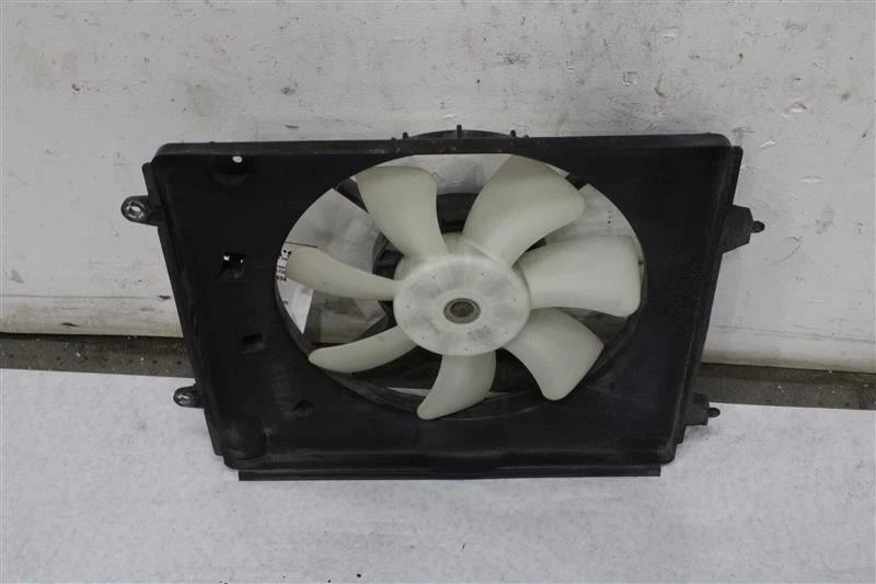 RADIATOR FAN ASSEMBLY Honda CR-V 2012 12 2013 13 2014 14 Right 1368053 - Изображение 2 из 4