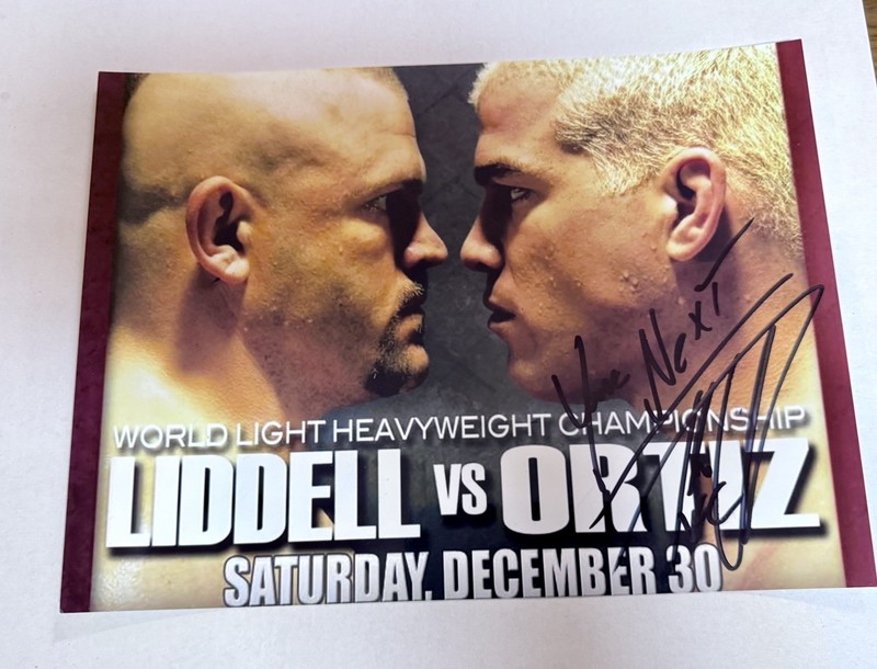 Lidell vs Tito Ortiz Signed 8x10 Photo UFC MMA