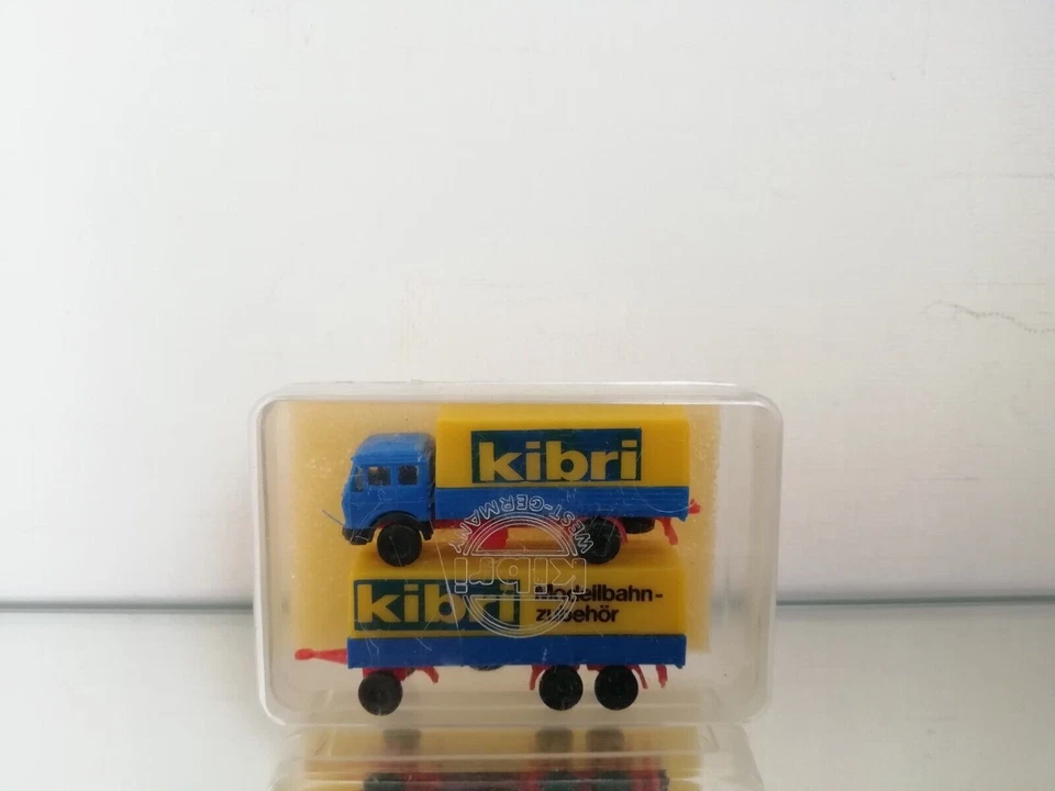 Kibri Mercedes Benz Mit Trailer Modellbahn Zubehör Mint Boxed RARE - image 3 of 4