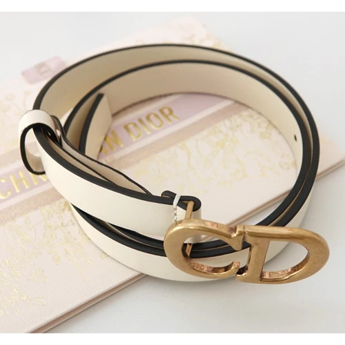Authentique SELLE Christian Dior taille 70 CD logo boucle ceinture made in Italy