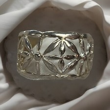 Sterling Silver Wide Open Floral Band Ring Size 8