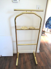 Vintage Gold Metal Valet Butler Stand Brass Look Suit Rack 45 3/4"