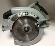  PORTER-CABLE 423MAG Corded Circular Saw - Gray #170063-2 (LOCAL PICK UP ONLY)