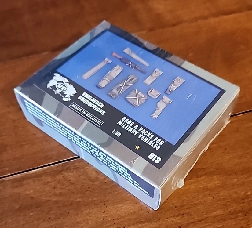 Verlinden Productions 1:35 Bags & Packs for Military Vehicles Resin Kit #813 - Image 2 of 2