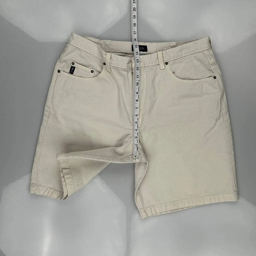 Guess Shorts - 38W 10L Beige Cotton - Picture 3 of 10