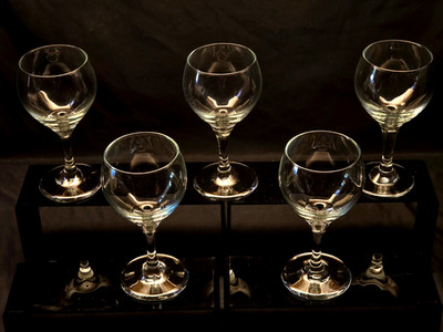 Libbey Embassy Wine Goblets Set of 4 + Free Spare Clear 10.5 Oz 6'' - Unused