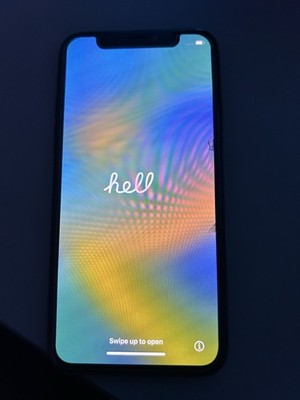 Apple iPhone x ohne Simlock Und Ohne Zubehör Die Schutzfolie Hat Einen Riss
