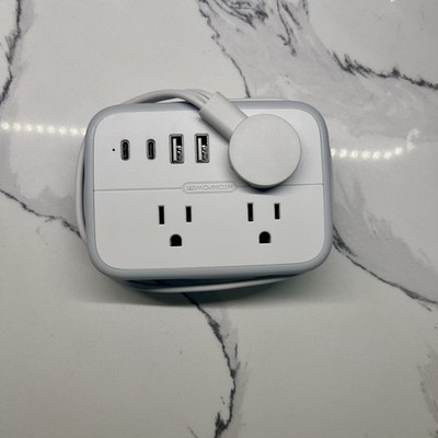 NTONPOWER APT Series Power Strip 3 Outlets 4 USB Ports White Model APT-6A2U2C-US