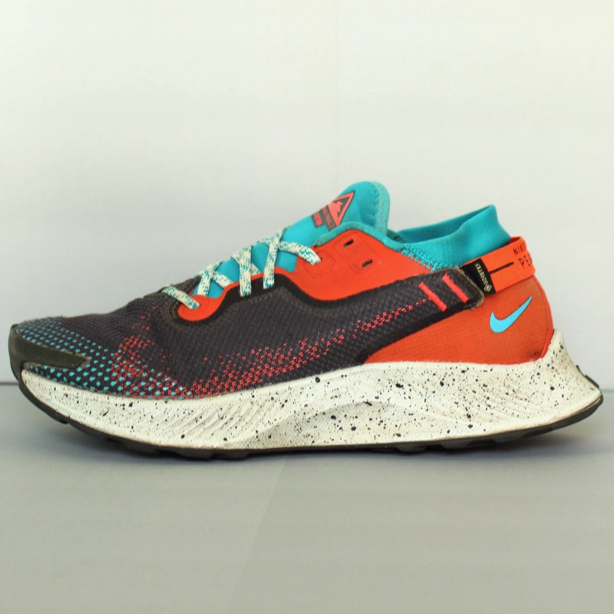 Nike Pegasus Trail 2 GTX Dark Smoke Grey Bright Crimson for Sale