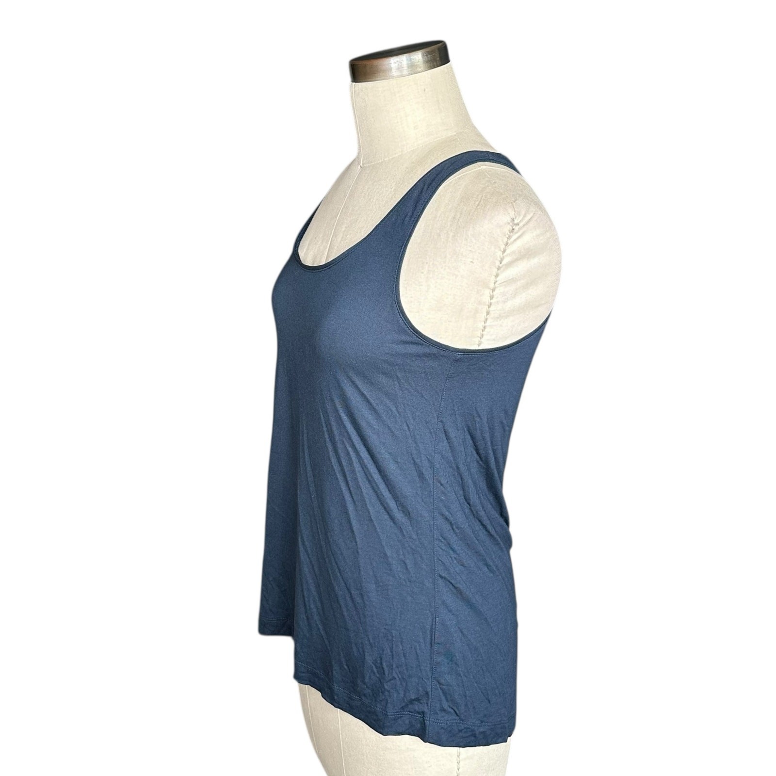 EVERLANE Basic Lightweight Rayon Tank Top Women's… - image 2