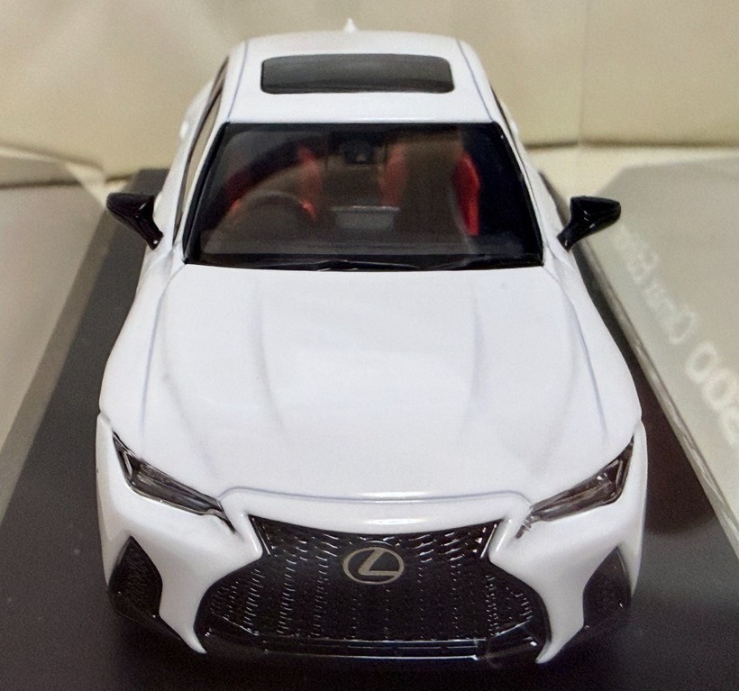 Kyosho 1/43 Lexus IS500 F SPORT PERFORMANCE Climax Edition White