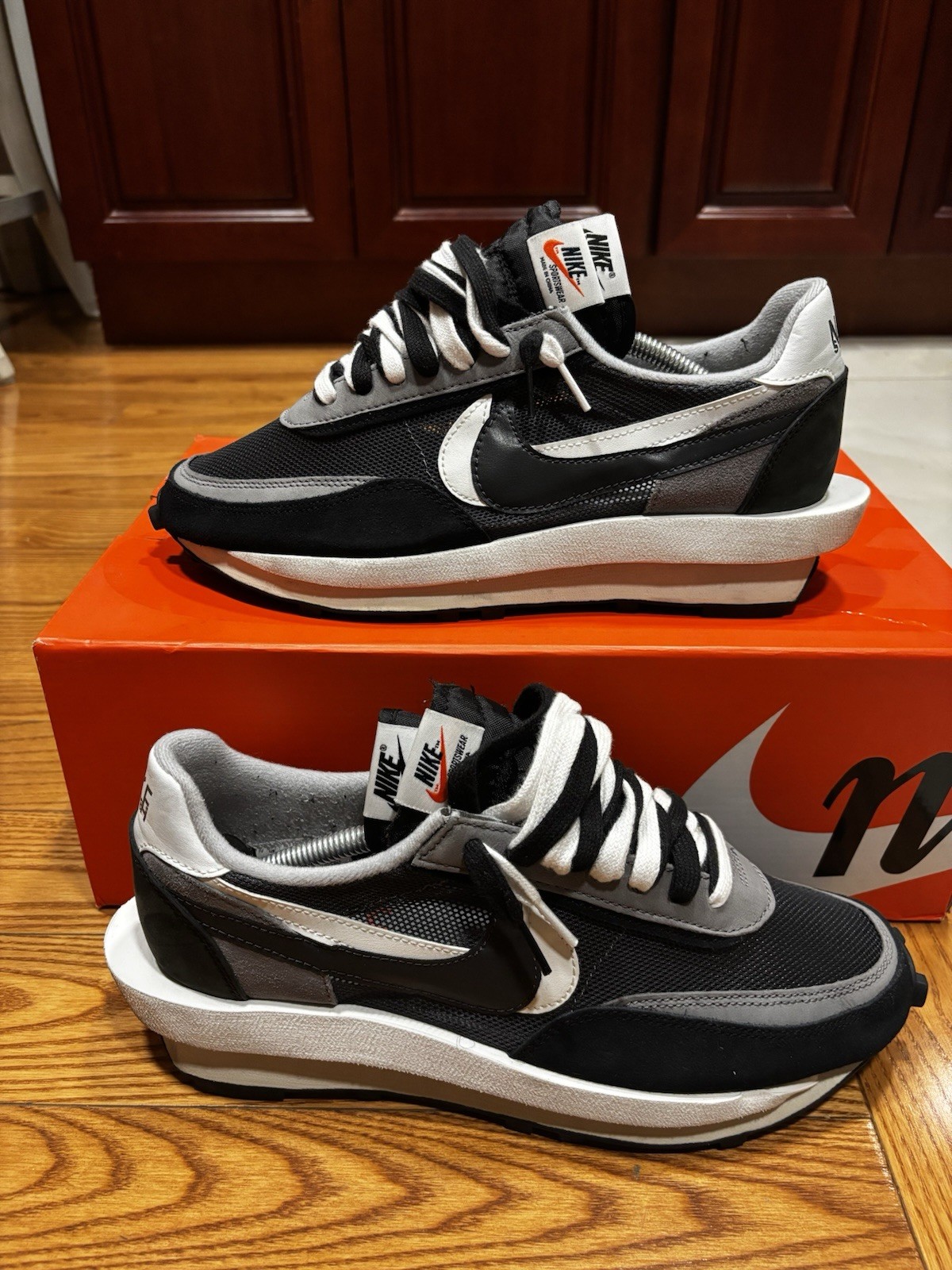 SACAI X NIKE Taglia 9 5 Nike sacai x LDWaffle Nero