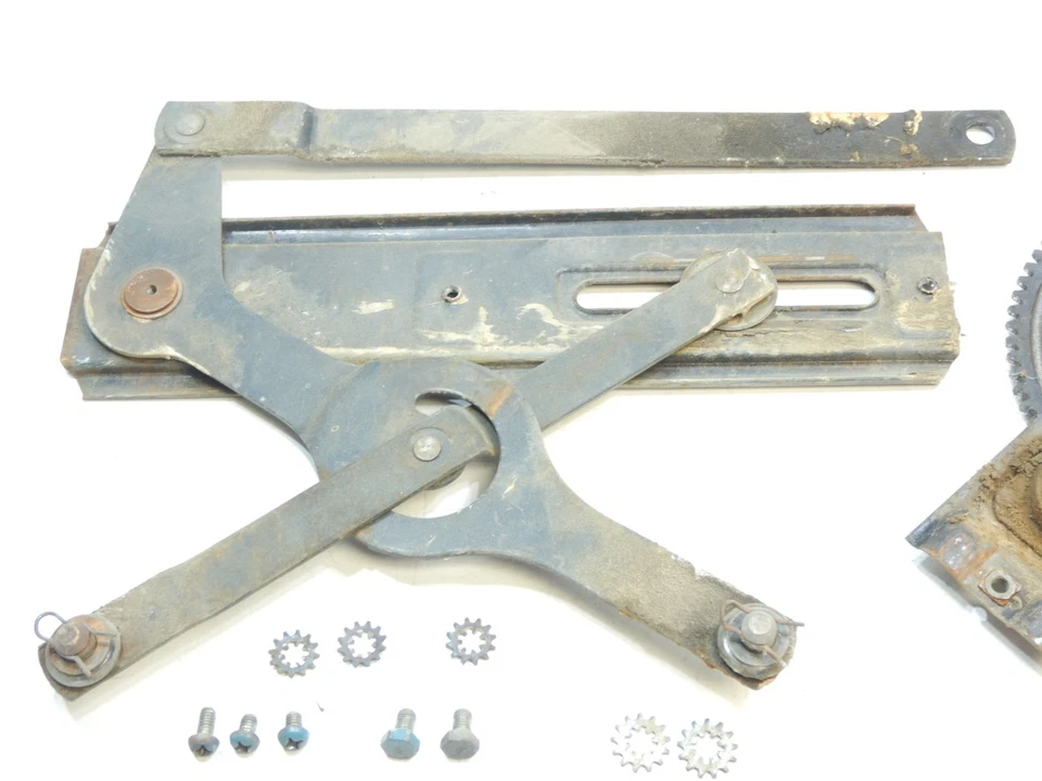 1946-1951 Kaiser Frazer Manhattan Left hand front Window regulator - Image 3 of 4