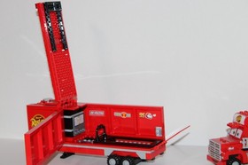 Lego Disney Pixar Cars 8486 Mack's Team Truck (SEE DESCRIPTION INCOMPLETE SET )